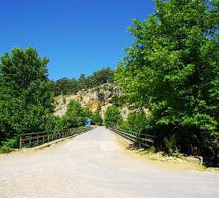 Abfahrt vom Staudamm