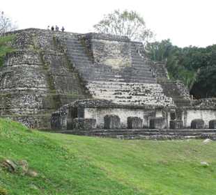 Maya Tempel