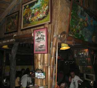 Gäste Tisch Bereich mit Dekorationen