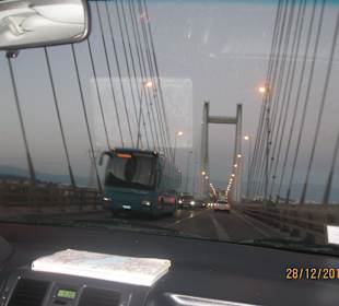 Fahrt über die neue Brücke, Rückfahrt von Ausflug