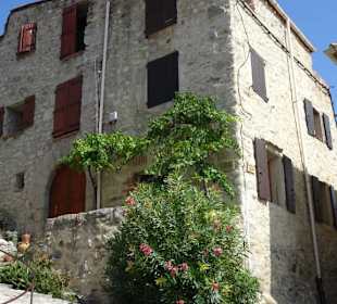 Rundgang durch die Altstadt von Eus