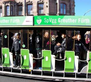 Spielvereinigung Greuther Fürth mit Profi-Spieler