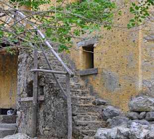 Ruiny opuszczonej wioski