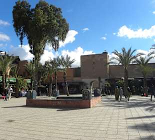 Medina square