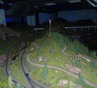 Landschaft mit Windrad