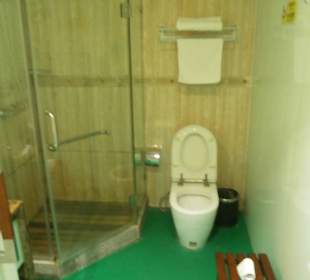 Dusche/WC in Transitlounge