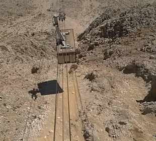 Ankommende Seilbahnwaggon