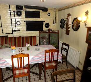 Impressionen aus den Stuben des Cafés