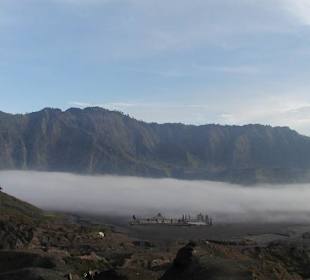 Tempel im Nebel