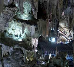 Eindrucksvolle Höhlen