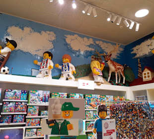 LEGO House - Home of the Brick in Billund
