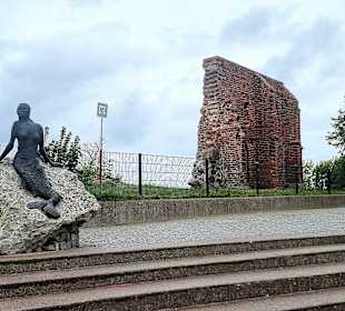 Meerjungfrau und Ruine