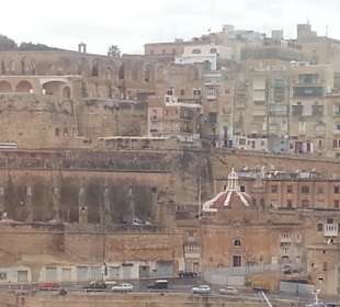 Sandsteinfarbene Altstadt