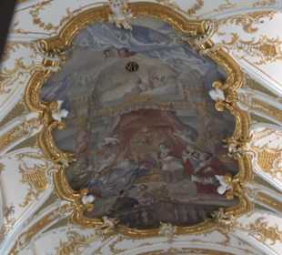 Stift Unserer Lieben Frau zur Alten Kapelle