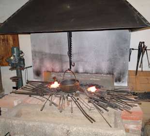 Blick in eine alte Schiffswerkstatt