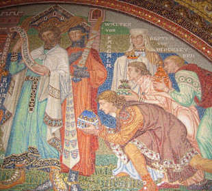 In der Elisabeth-Kemenate.