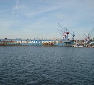 Blick auf die Kieler Förde Lindenau Werft