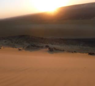 Sonnenaufgang in der Wüste