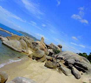 Hin Ta & Hin Yai 