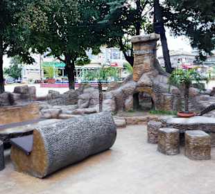 Sehr schöne Holzbar in Innenstadt Obzor