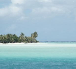 La sabbia e il colore del mare