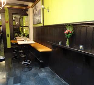 In den Gasträumen des Goldenen Schwans