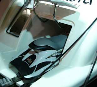 "Garage" für JetSki in einer Yacht