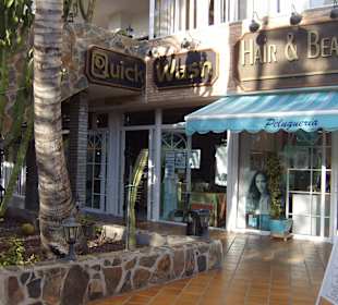 Links neben den Friseur-Salon !