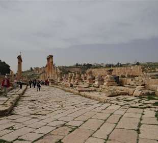 Ehemaliger Tempel am Wegesrand