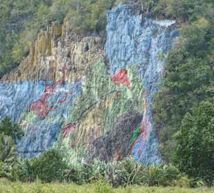 Mural de la Prehistoria Viñales
