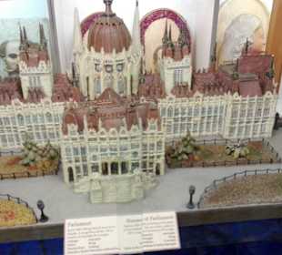Das Parlament aus Marzipan