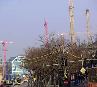 Unter den Linden viele Baustellen