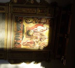 In der Kirche an der Wand