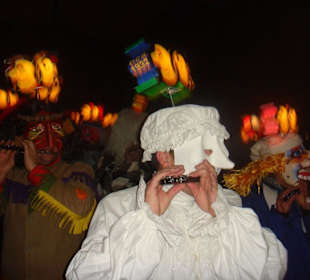 Noc lampionów
