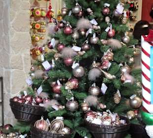 Rundgang durch die "Alte Weihnachtsfabrik"