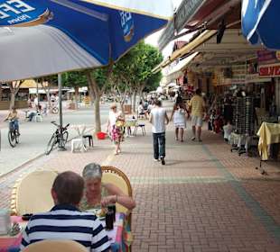 Shopping/Bummeln im nahegelegenen Avsallar