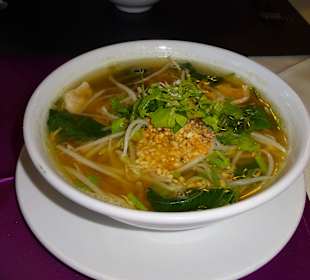 Thai Hühnersuppe 