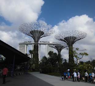 Blick auf das Marina Bay Hotel