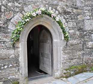 Kleine Kirche in St. Just mit Friedhof