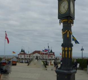 Ahlbeck: auf dem Weg zur Seebrücke