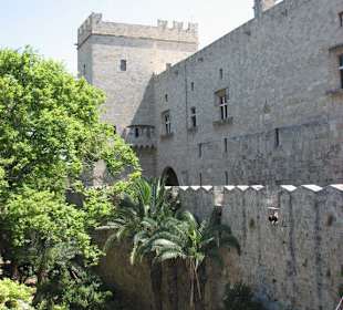 Der Grossmeisterpalast