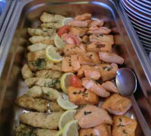 Fischbüffet warm