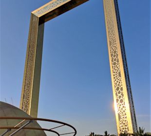 The Dubai Frame