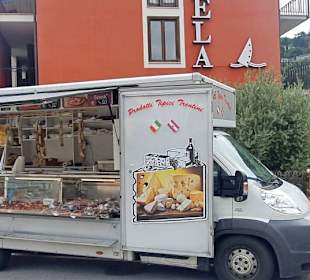 Am Markt in Torbole