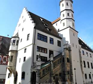 Rathaus mit gotischer Treppe