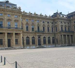 Residenz vom Parkplatz