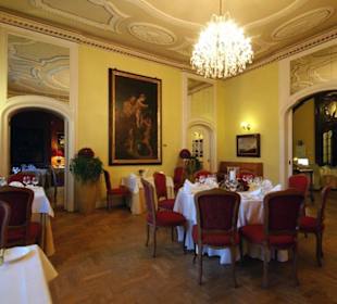 Restauracja Villa Uphagena Sala Kryształowa