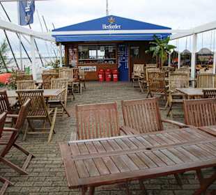 Gastronomie an der Strandpromenade Lembruch