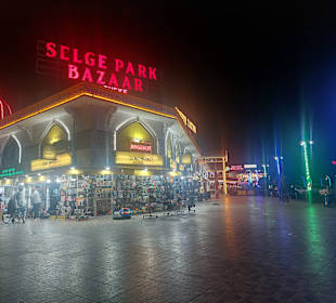 Selge Park Shopping Center