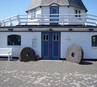 Der Eingang in die Mühle 